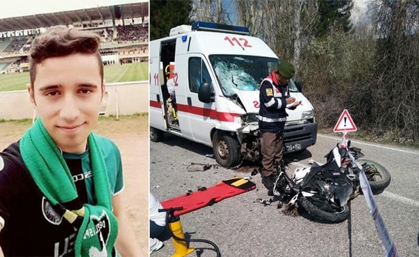 Denizli'de seçmen taşıyan ambulans kaza yaptı: 1 ölü