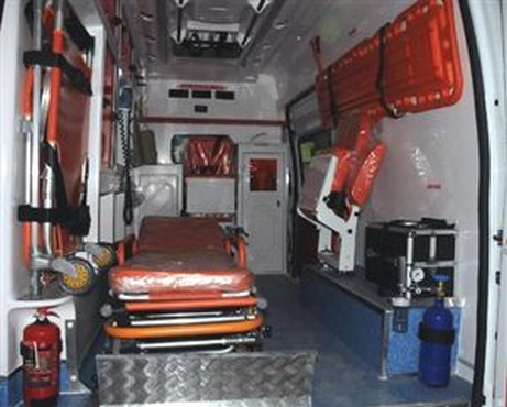 Mevzuata Takılan Ambulans, 3 Yıldır Çürümeye Terk Edildi