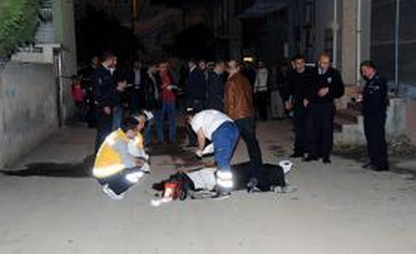 Adana'da Aile Hekimi Başından Vurularak Öldürüldü