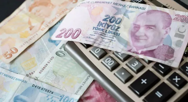 Meclis’e sunulan ve seyyanen zam kapsamını sınırlayan yeni düzenleme tartışma