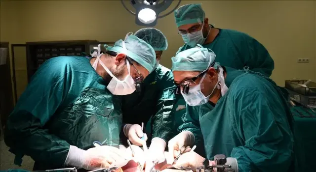 Malatya İnönü Üniversitesi Karaciğer Nakil Enstitüsünün müdürü Prof. Dr. Sezai