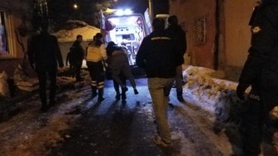 Olay, saat 02.00 sıralarında İstiklal Mahallesi Karakaş Sokak üzerinde meydana