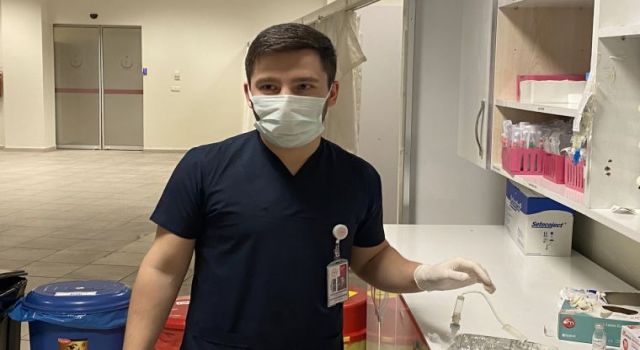 Acil Tıp Teknisyenine Saldıran Şüpheli Tutuklandı Cengiz G., önceki gün rahatsızlanan hamile eşini kendisine ait otomobille