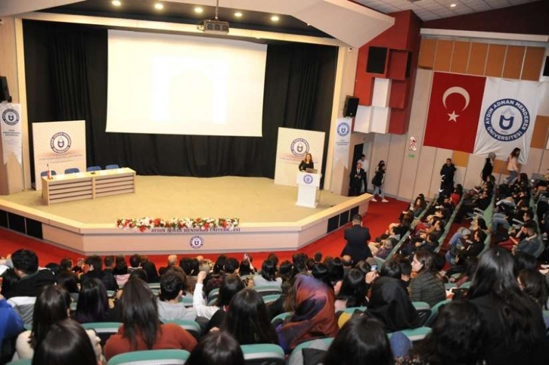 PARHAD Yönetim Kurulu Üyesi İbrahim Çatak, paramediklerin, karşılaşılan zorlukları bilerek