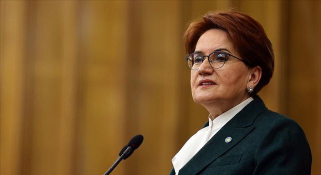 Akşener: Sağlık Çalışanlarının Hakları Ödenemez Dediler ve Ödemediler Aziz milletim; Biliyorsunuz, Sayın Erdoğan, geçtiğimiz sene sağlıkçılarımıza, “hakkınız ödenmez”