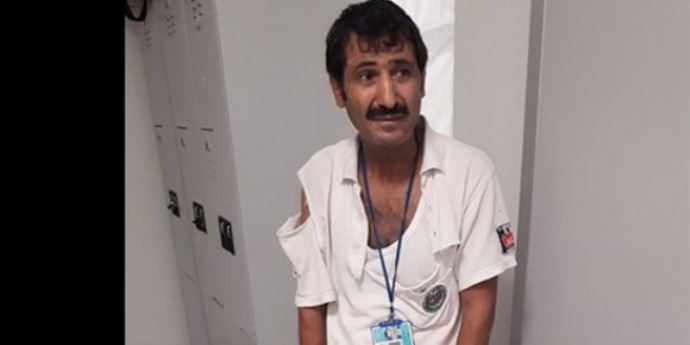 Mersin’de bir ambulans şoförü, hastane önünde yol verme meselesi yüzünden tartıştığı kişilerce