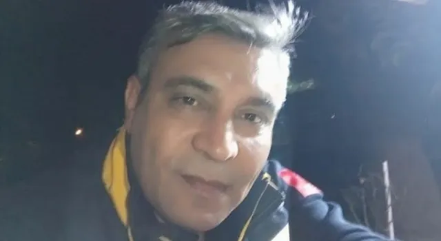 İzmir’in Torbalı ilçesinde kamyonet ile ambulansın karıştığı maddi hasarlı kazada