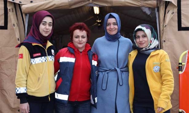 Bakan Kaya’dan sınır hattındaki UMKE’ye ziyaret 0