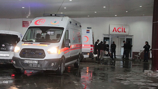 Alınan bilgilere göre Uşak-İzmir Karayolu üzerinde Desan Sitesi yakınlarında trafik kazası