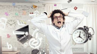 Hindistan’ın Varansi şehrinde bulunan Banaras Hindu Üniversitesi, doktorlar için ‘Hayalet