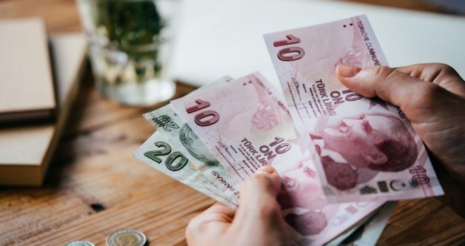 Sağlık Personeli Hangi İl/İlçede Ne Kadar Ek Tazminat Alıyor? Kalkınmada öncelikli yerlerde görev yapan Devlet memurlarından bazılarına ödenmekte olan