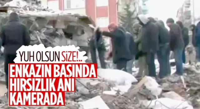 Kahramanmaraş merkezli 7.7 şiddetindeki depremin ardından birçok ilde binalar yıkıldı.