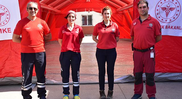 İzmir UMKE’den Olası Afetlere Karşı Titiz Hazırlık! Depremde önemli ve zor görevler üstlenen, bu görevleri başarıyla yerine