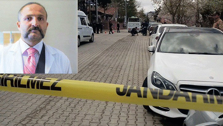 DENİZLİ –&nbsp;Olay, öğle saatlerinde Acıpayam Askerlik Şubesi önünde meydana geldi.