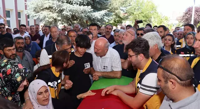 Kaza, dün saat 06.00 sıralarında Oltu ilçesi kırsal Çamlıbel Mahallesi