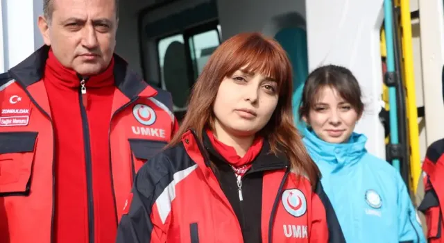Zonguldak UMKE’den 50 sağlık çalışanı, depremin etkilediği Kahramanmaraş ve Hatay’da