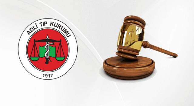 Mahkemeden Adli Tıp’ta Görevli Sağlık Çalışanları İçin Sağlık Lisansiyerliği Kararı Adli Tıp Kurumu Trabzon Grup Başkanlığında görevli bir üyemizin sosyal