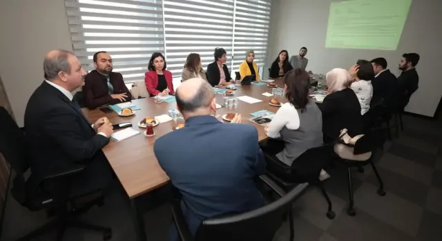 Sağlık-Sen Başkanı Doğan: Hemşireler Hak Ettiği Ücreti Almalı Hemşirelerin özlük, sosyal ve ekonomik haklarının hak ettiği seviyeye gelmesi