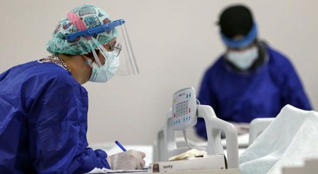 Satılık Nöbet Dönemi! “Sağlık çalışanlarımız, toplumlarımız için, giderek daha fazla önem ve sorumluluk