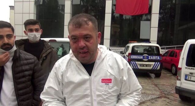 Olay, Kırıkhan ilçesinde meydana geldi. Koronavirüs vakası nakli için yola