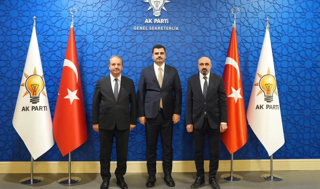 Sağlık-Sen Genel Başkanı Mahmut Faruk Doğan ve Genel Başkan Yardımcısı