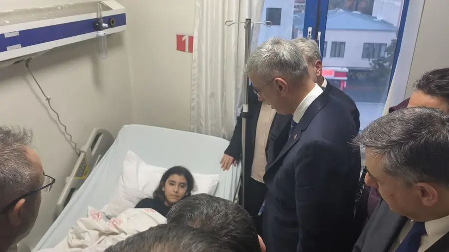 Sağlık Bakanı Kemal Memişoğlu, Kahramanmaraş'ta silahlı saldırıda yaralanan 20 kişiden