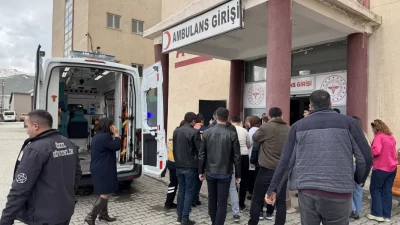 Hakkari’de Aile ve Sosyal Hizmetler İl Müdürlüğü binasında görev yapan