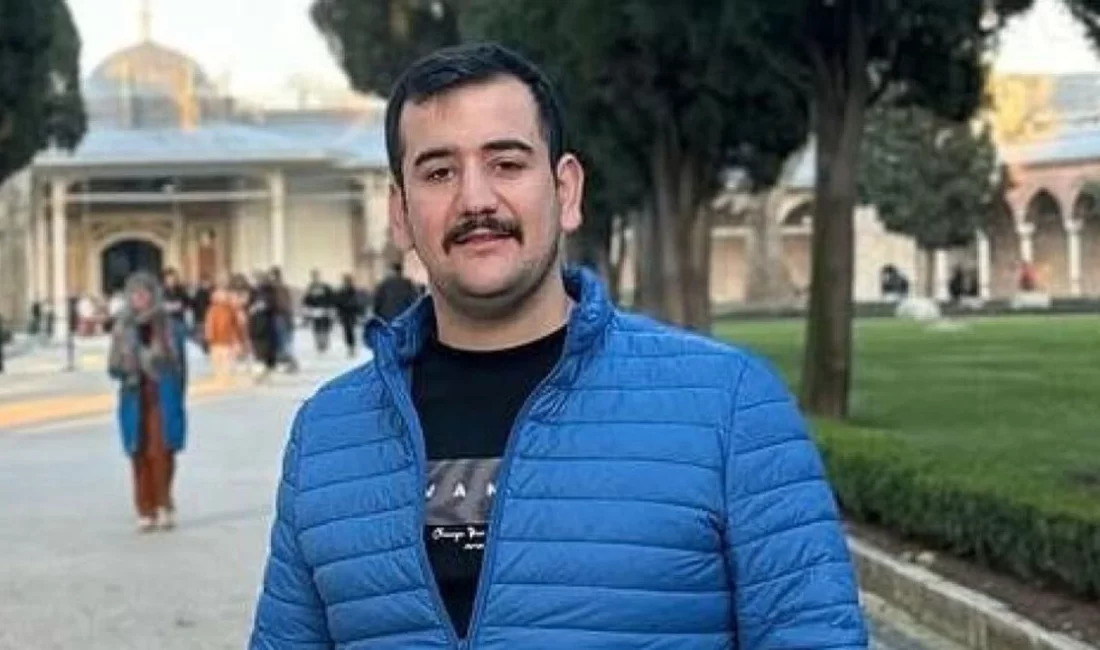 Genç Hemşire Medet Balkan Kazada Hayatını Kaybetti Gaziantep Sani Konukoğlu Bulvarı'nda motosikletiyle bariyere çarparak ağır yaralanan 26