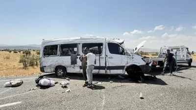 Diyarbakır’ın Lice ilçesinde nişan törenine gitmek üzere yola çıkan vatandaşları