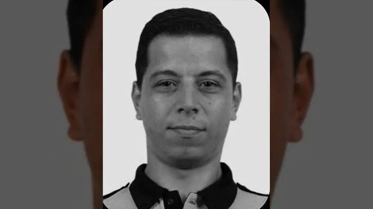 İstanbul Esenyurt’ta korsan taksi denetimi yapan sivil trafik polisleri, emekli